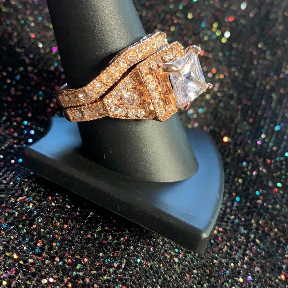 Size 10 rose gold